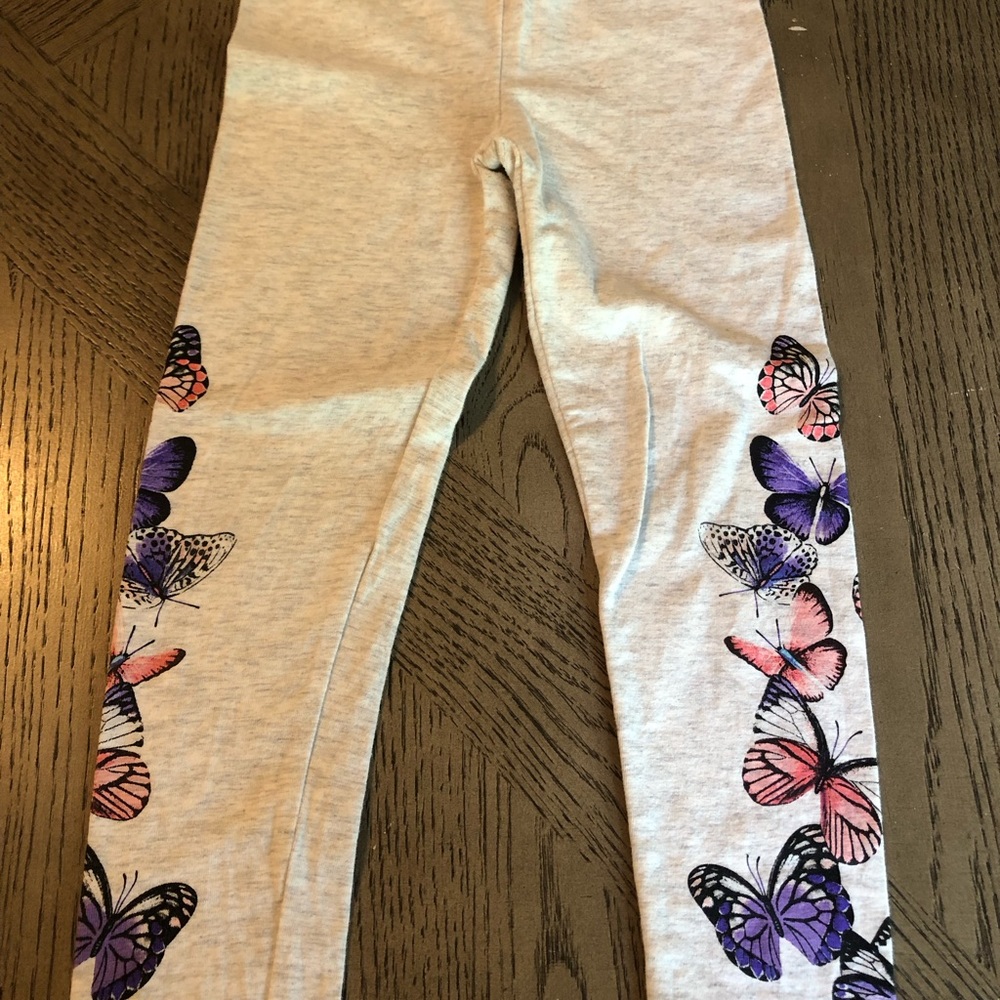 Bundle of 6 items girls (5T) - Picture 5 of 16